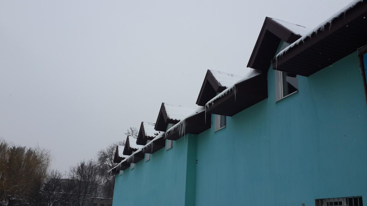 Hotel Dnipro Exteriör bild